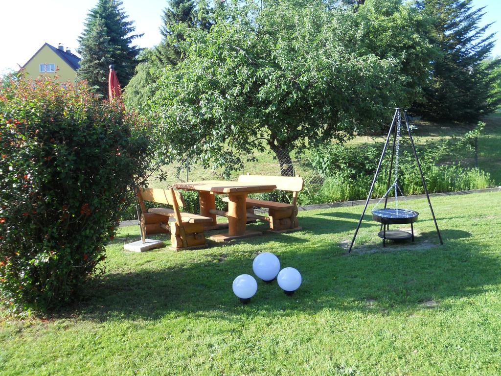Ferienhaus Zittau Oberlausitz & Ferienwohnung Am Hamann Berg Εξωτερικό φωτογραφία